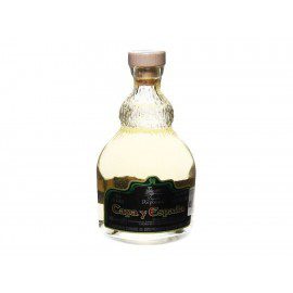 Tequila Capa y Espada Reposado 750 ml